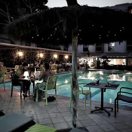 Apartahotel Aquarius